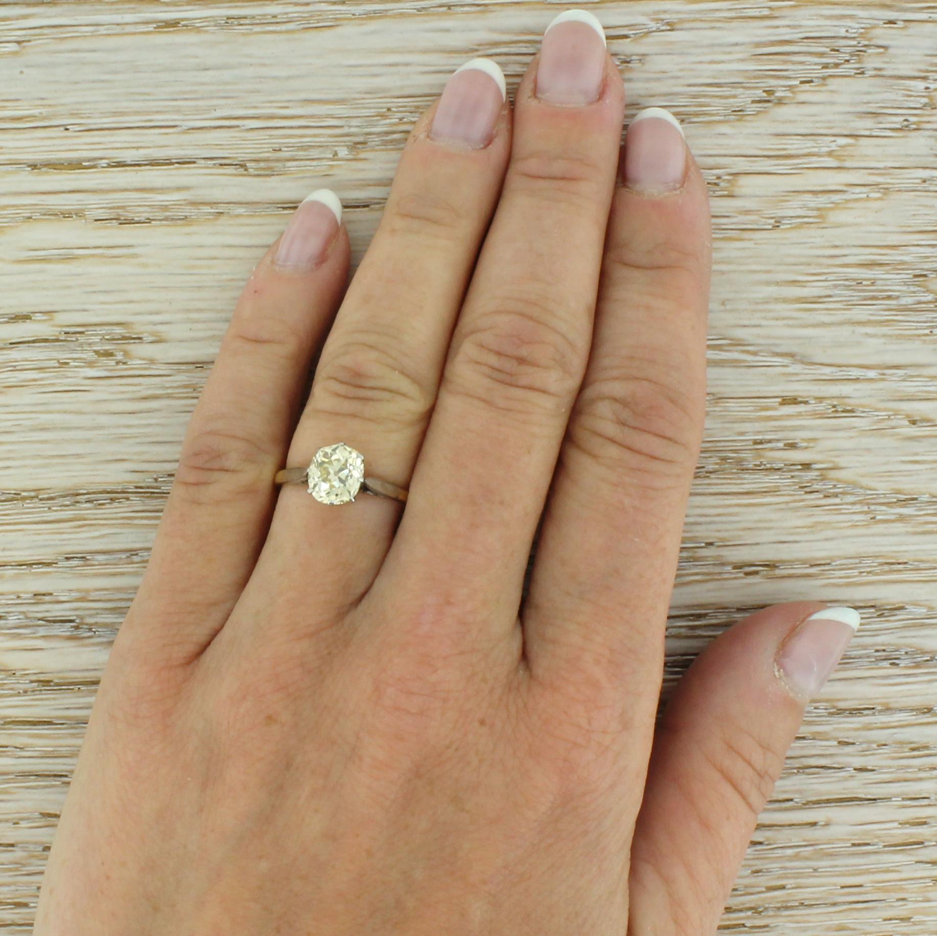 Women's Art Deco 1.53 Carat Light Yellow Old Cut Diamond Engagement Ring For Sale