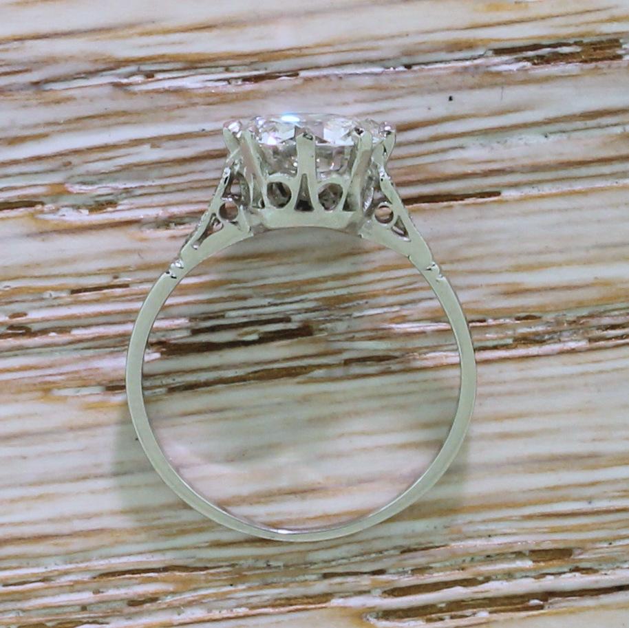 Art Deco 1.53 Carat Old Cut Diamond Platinum Engagement Ring In Good Condition In Essex, GB