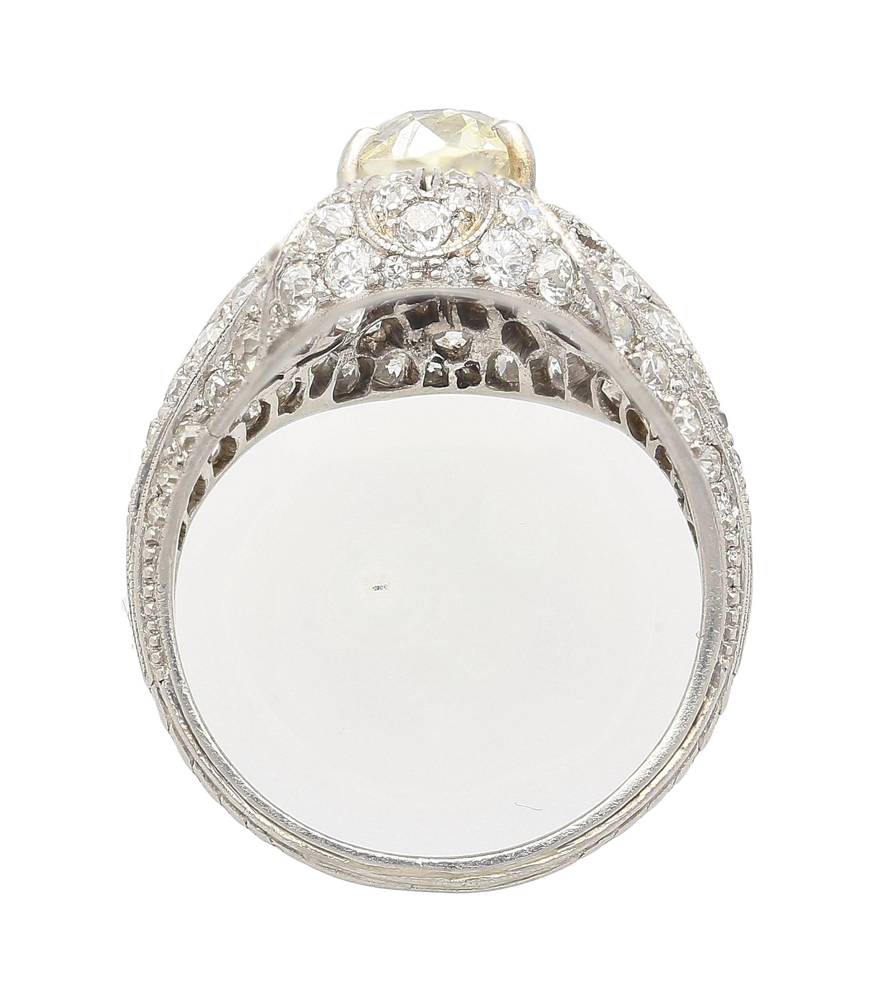 Art Deco 1.55 Carat Old European Cut Diamond Milgrain Filigree Platinum Ring For Sale 2