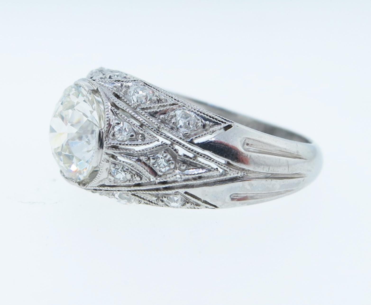 Old European Cut Art Deco 1.55 Carat Ring Made by Hutchison & Huests Rhode Island, circa 1925 For Sale