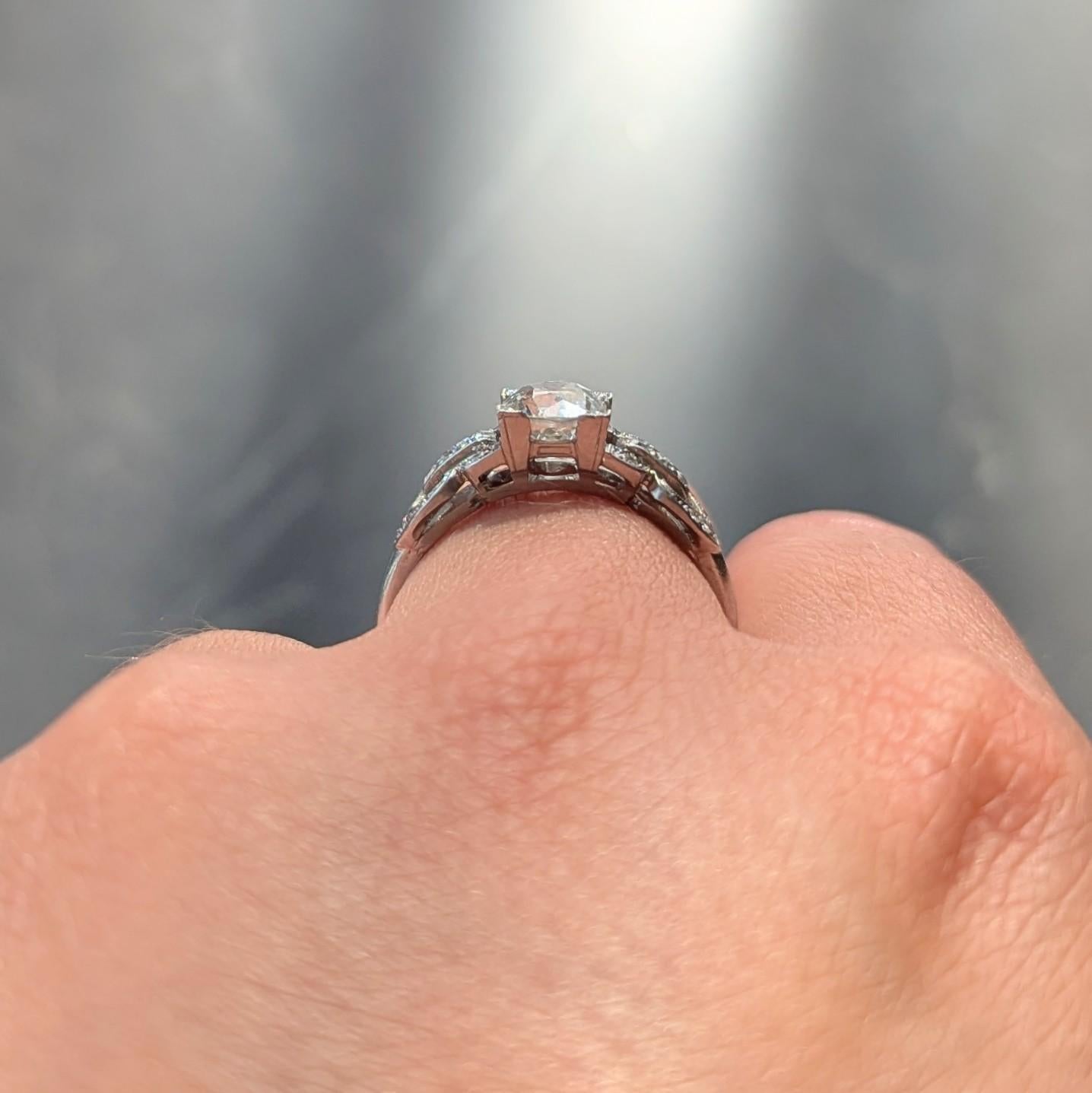 Art Deco 1.56 CTW Old Mine Cut Diamond Platinum Vintage Buckle Engagement Ring For Sale 5