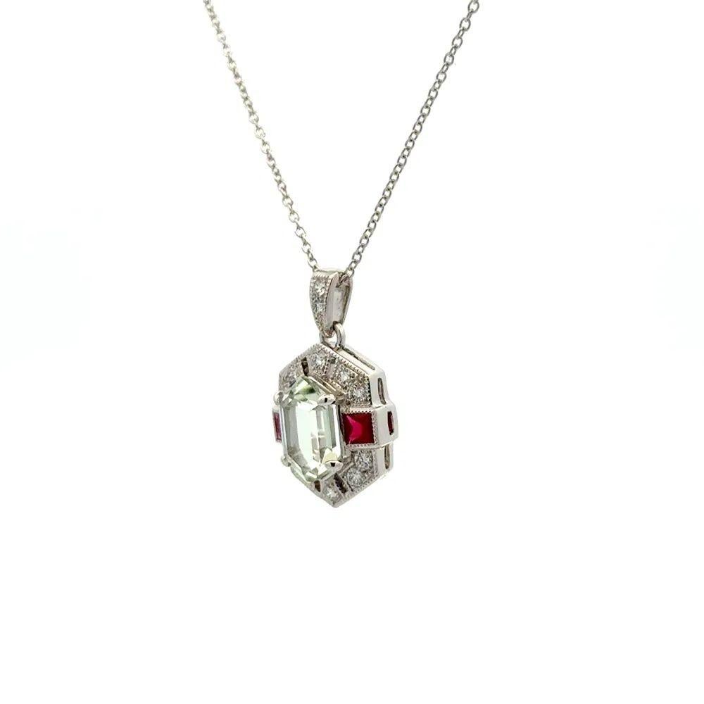 Art of Vintage - Collier pendentif en or avec aigue-marine, rubis et diamants de 1,57 carat Pour femmes en vente