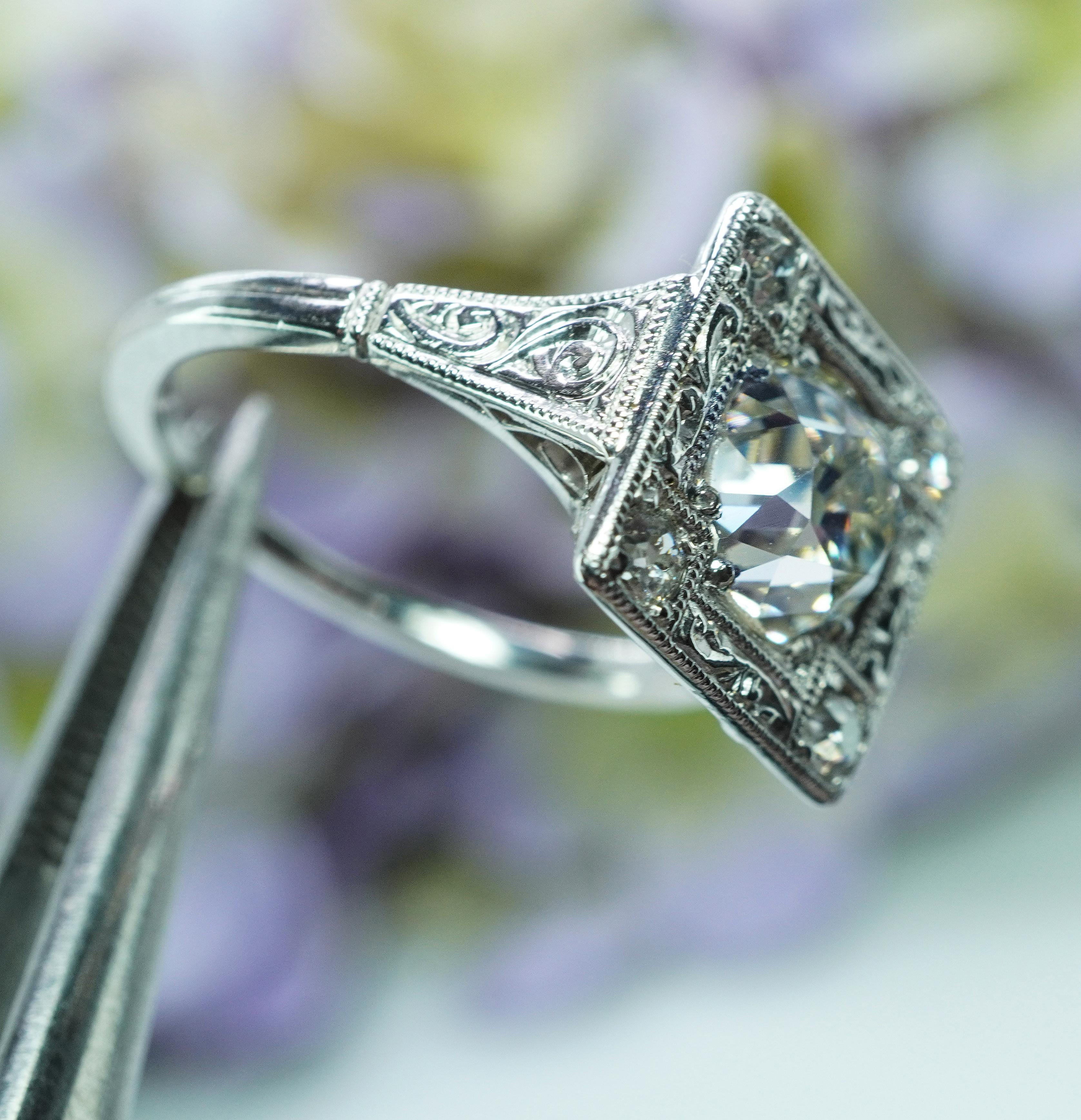 ART DECO 1.57ct center Old European Diamond Platinum Engagement Ring Appraisal For Sale 3