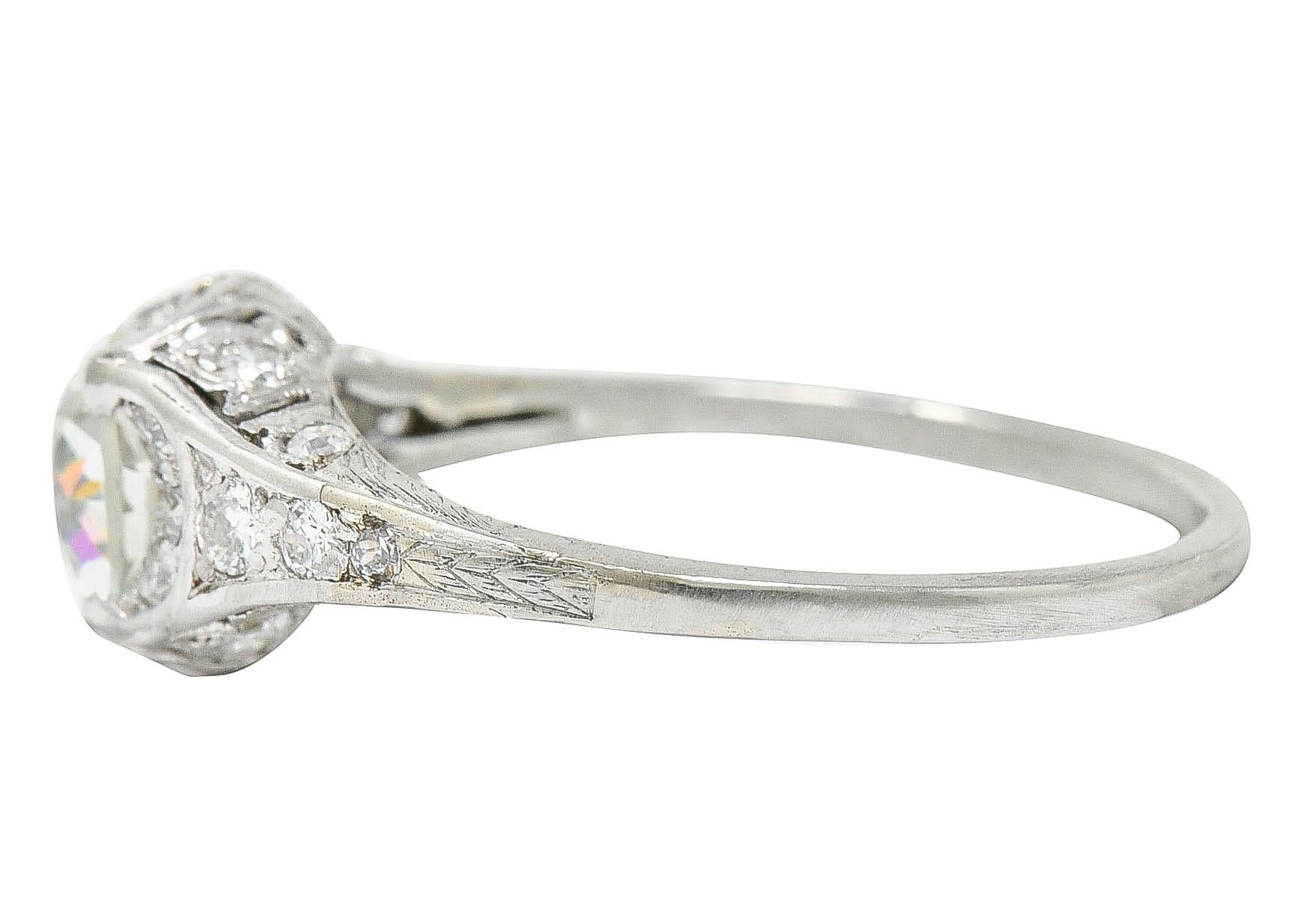 Women's or Men's Art Deco 1.58 Carats Diamond Platinum Engagement Ring