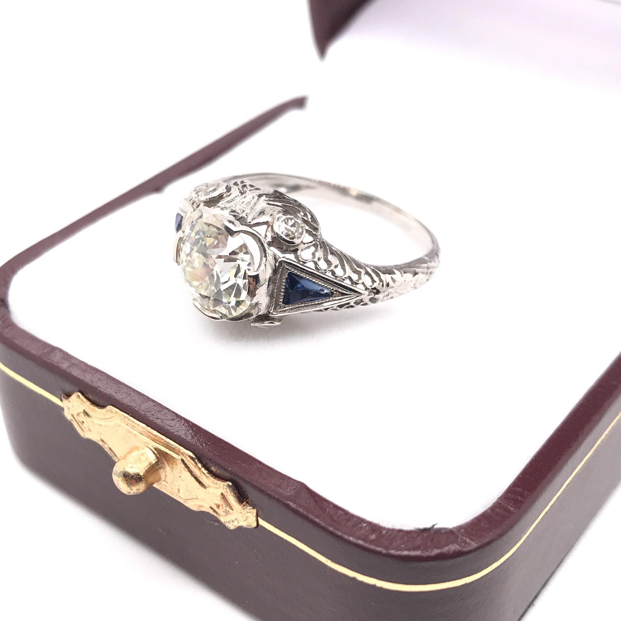 Art Deco 1.59 Carat Diamond & Sapphire Platinum Engagement Ring 8