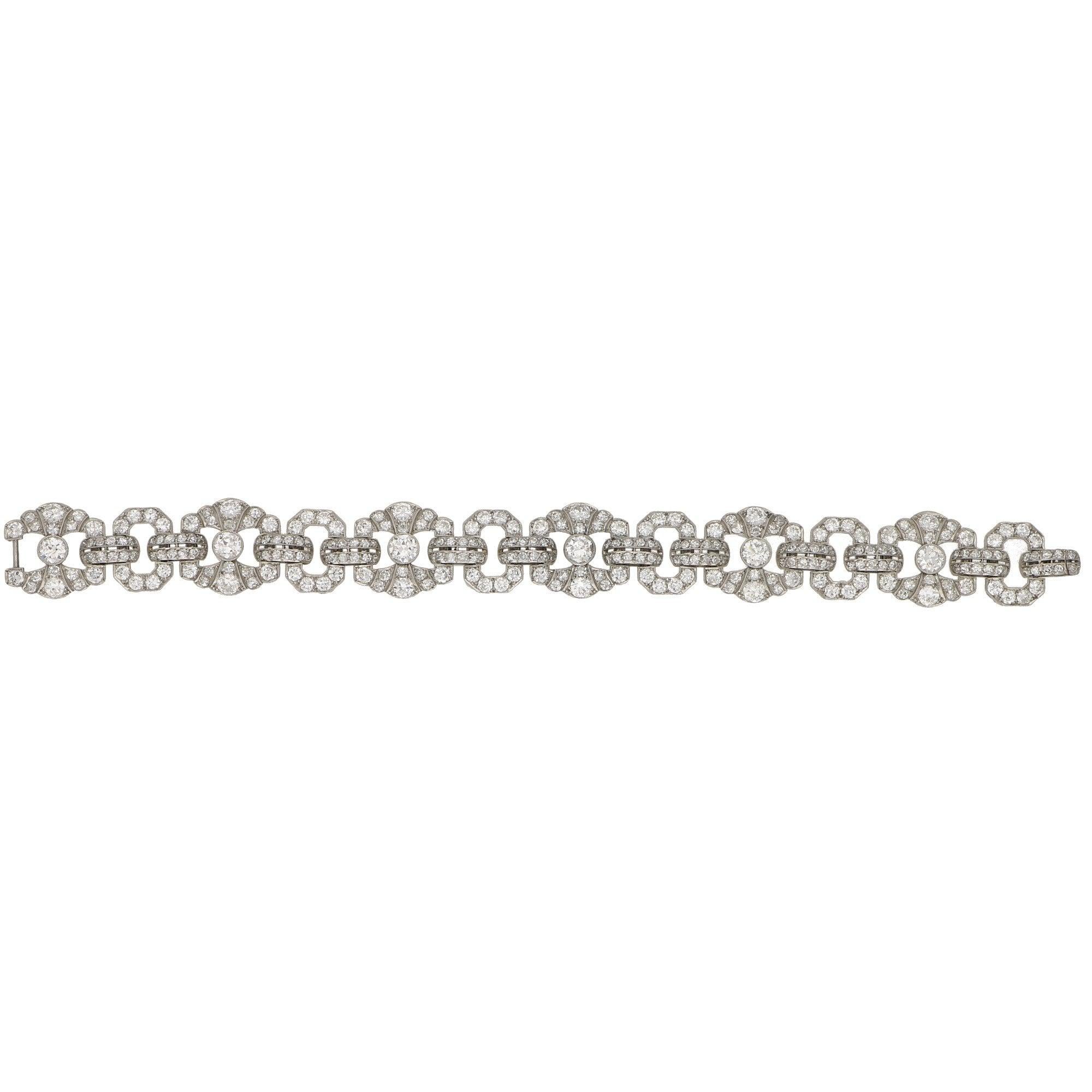 Art-Déco-Diamant-Paneelarmband aus Platin, 1920er Jahre (Alteuropäischer Brillantschliff) im Angebot