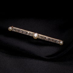 Art Deco 15K Gold & Platinum Pearl and 1.37ctw Old Cut Diamond Brooch, in Case