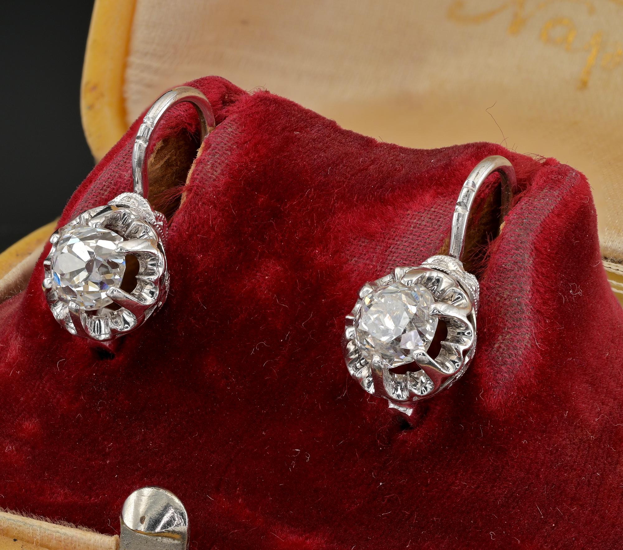 Art Deco 1.60 Ct Diamond Solitaire Dormeuse 18 KT Plat Earrings For Sale 1