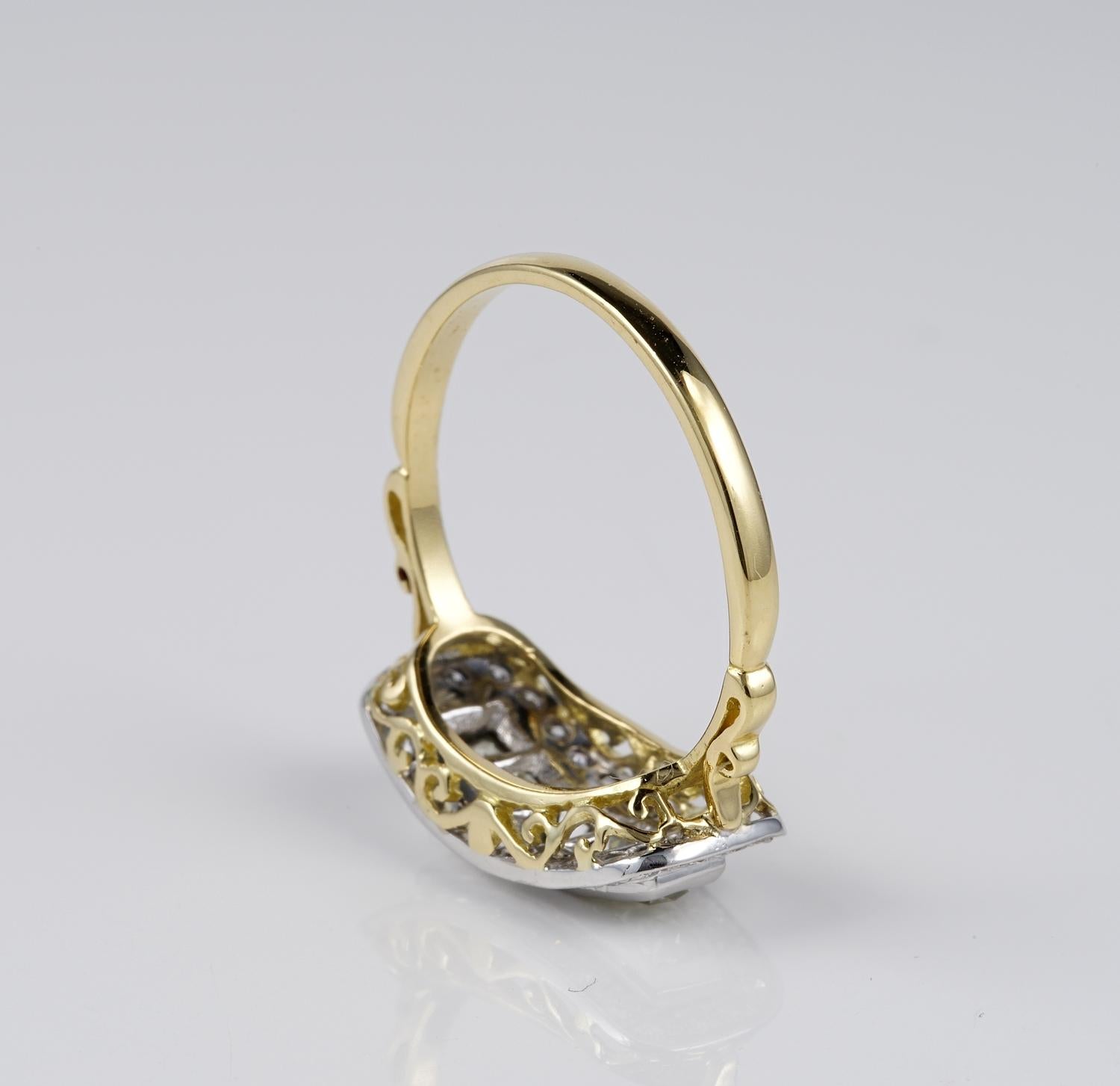 Women's Art Deco 1.60 Ct French Cut Diamond Anniversary Ring For Sale