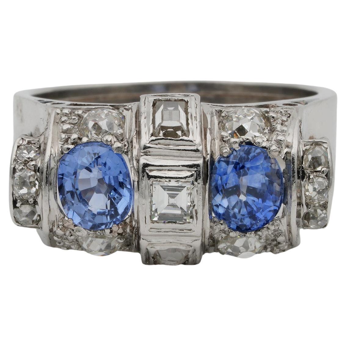 Art Deco 1.60 Ct Sapphire 1.40 Ct Diamond Platinum ring For Sale