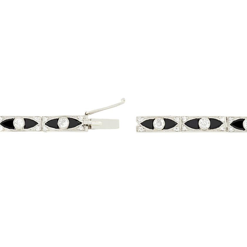 Old European Cut Art Deco 1.60ct Diamond and Onyx bracelet, c.1920s For Sale