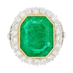 Bague Art déco en émeraude de Colombie de 16,10 carats et halo de diamants de taille transitionnelle
