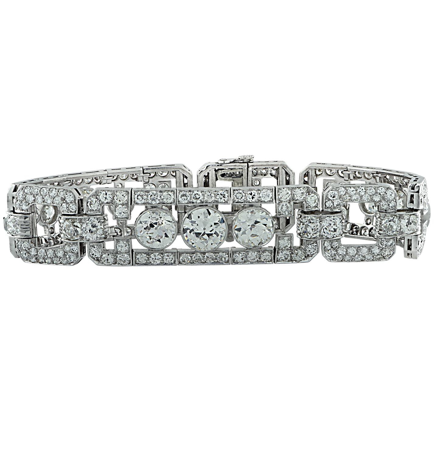 Art Deco 16.32 Carat Old European Cut Diamond Bracelet 3