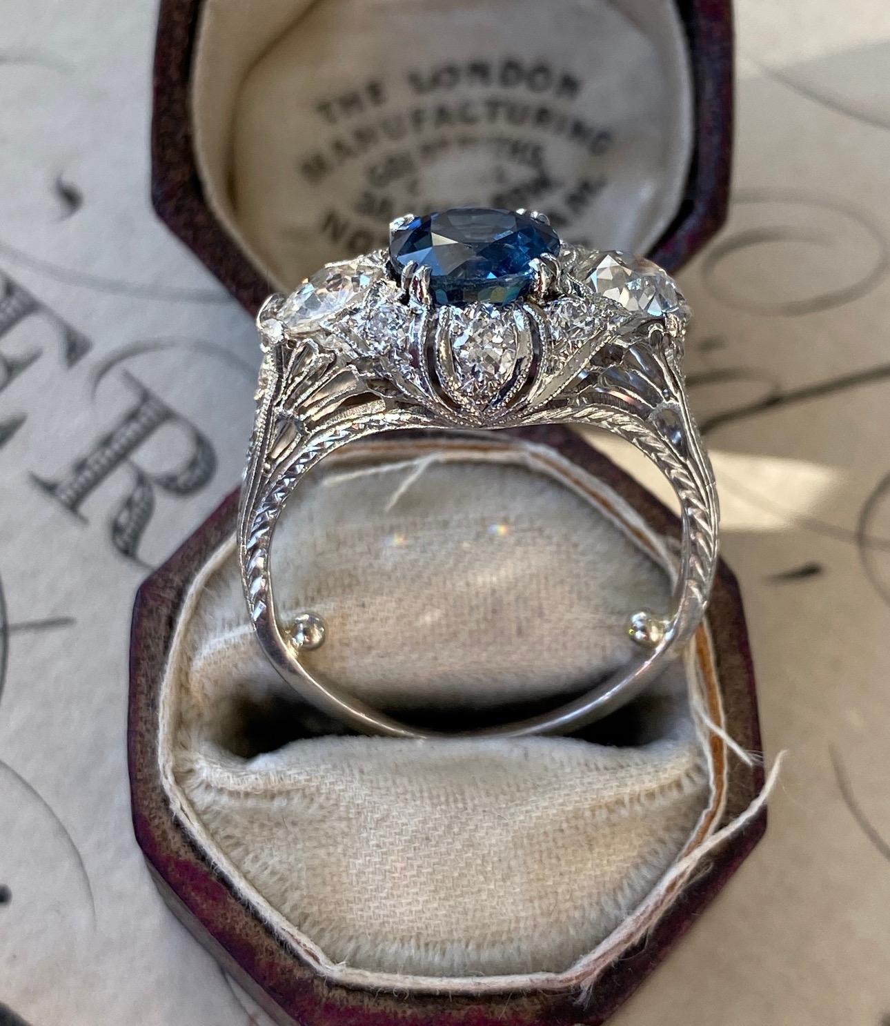 Art Deco 1.64 Carat Natural Sapphire and Diamond Ring - AGL  In Good Condition For Sale In Hummelstown, PA