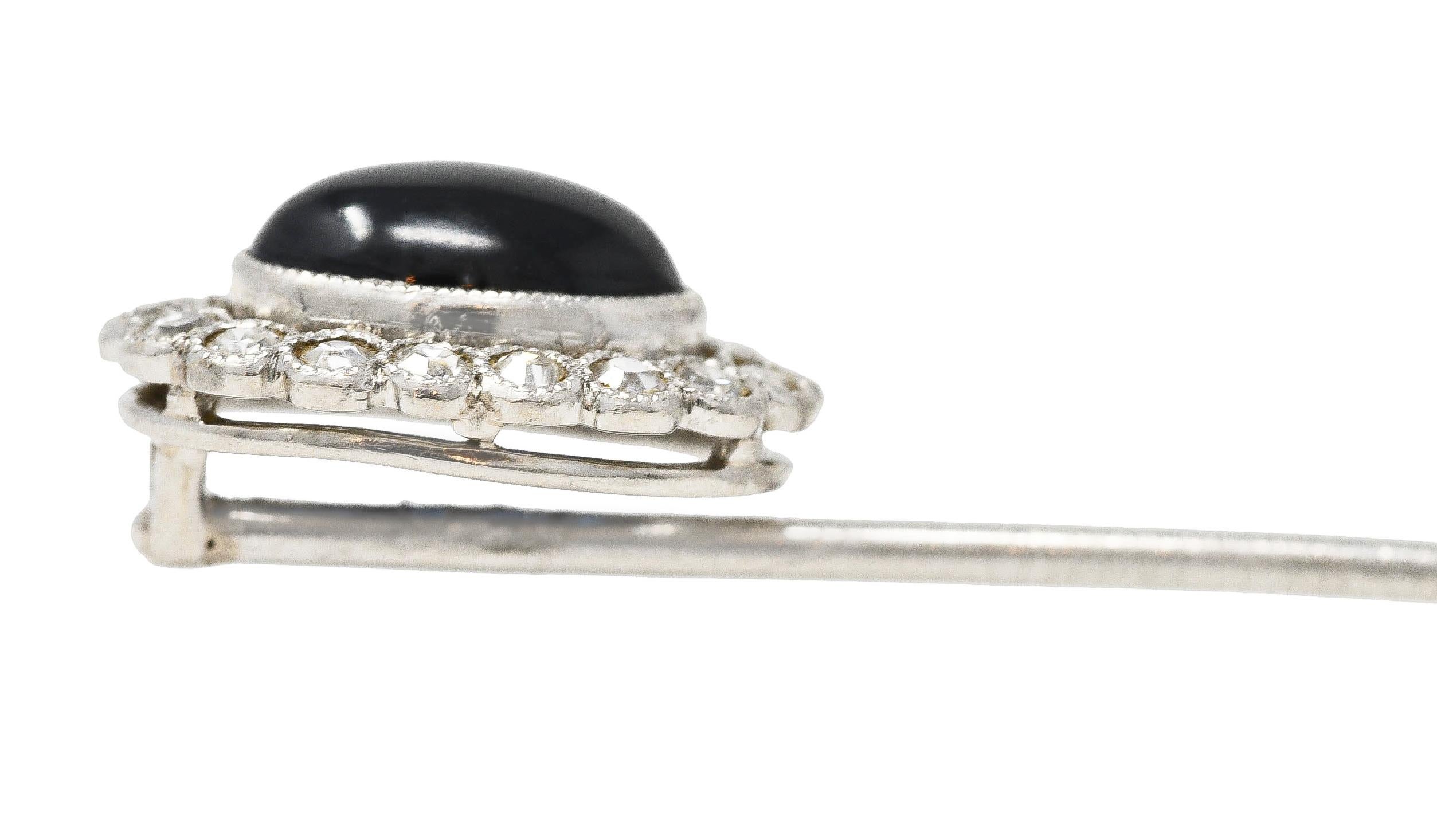 Art Deco 1.65 Carats Sapphire Cabochon Diamond Halo Platinum Vintage Stickpin For Sale 2