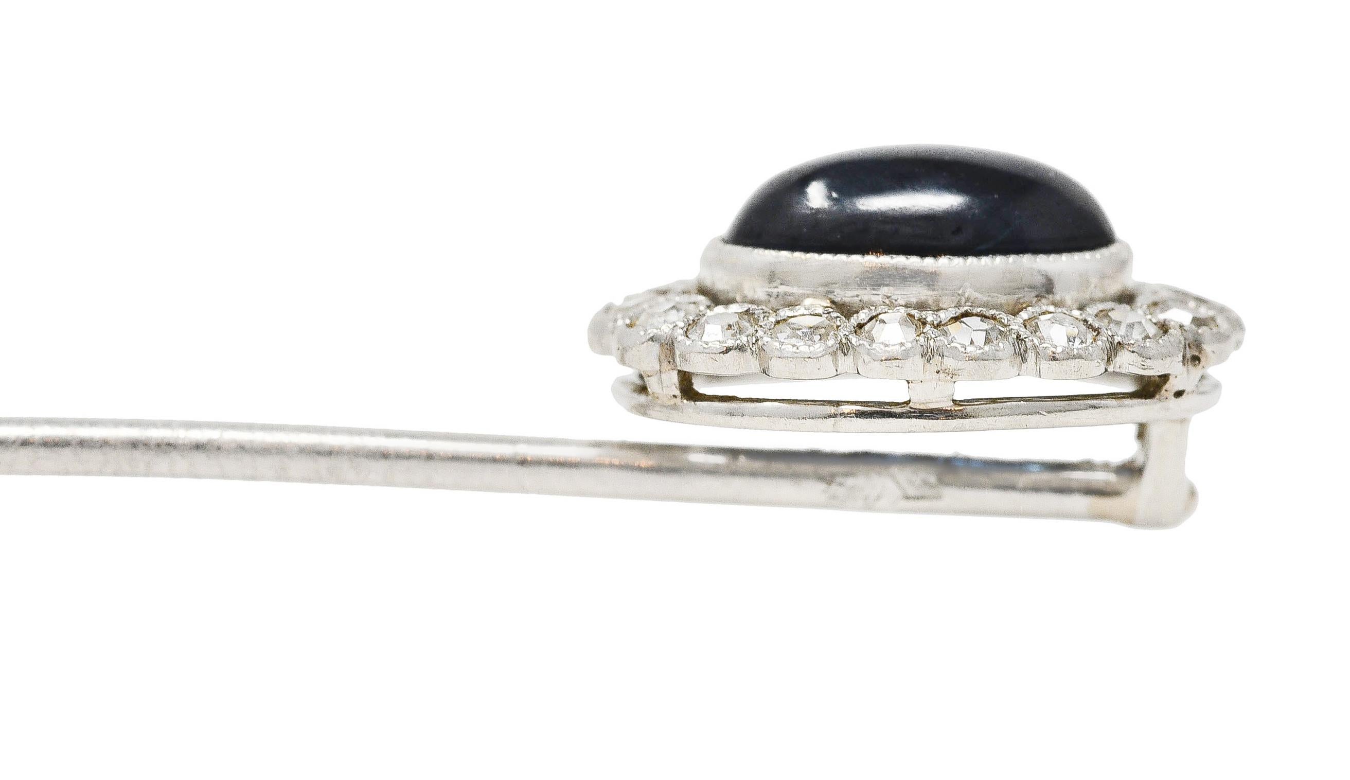 Art Deco 1.65 Carats Sapphire Cabochon Diamond Halo Platinum Vintage Stickpin For Sale 3