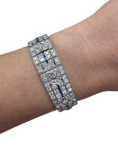 Art Deco, 16.50 Carats Diamond and Sapphire Bracelet, Platinum
