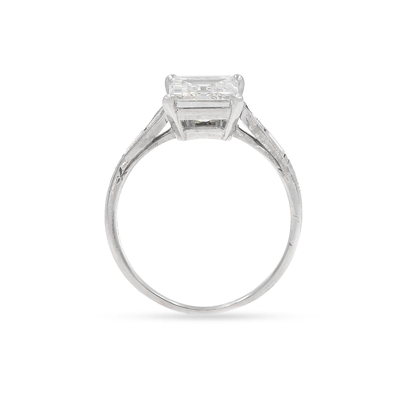 Square Cut Art Deco 1.67 Carat GIA Certified Step Cut Diamond Engagement Ring For Sale