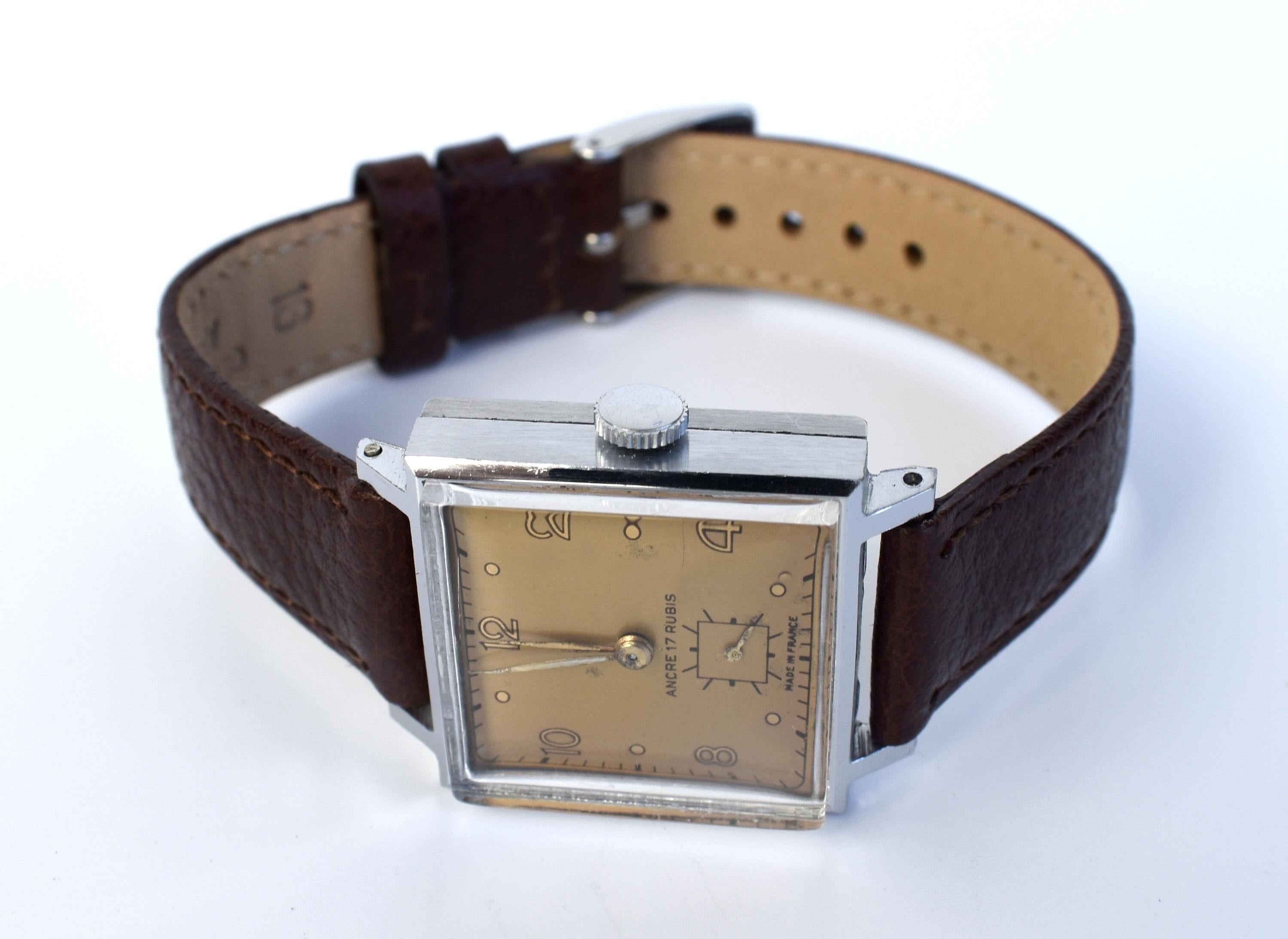 Art Deco 17 Jewels Square Dial Gents Manual Wristwatch, c1930 For Sale 1