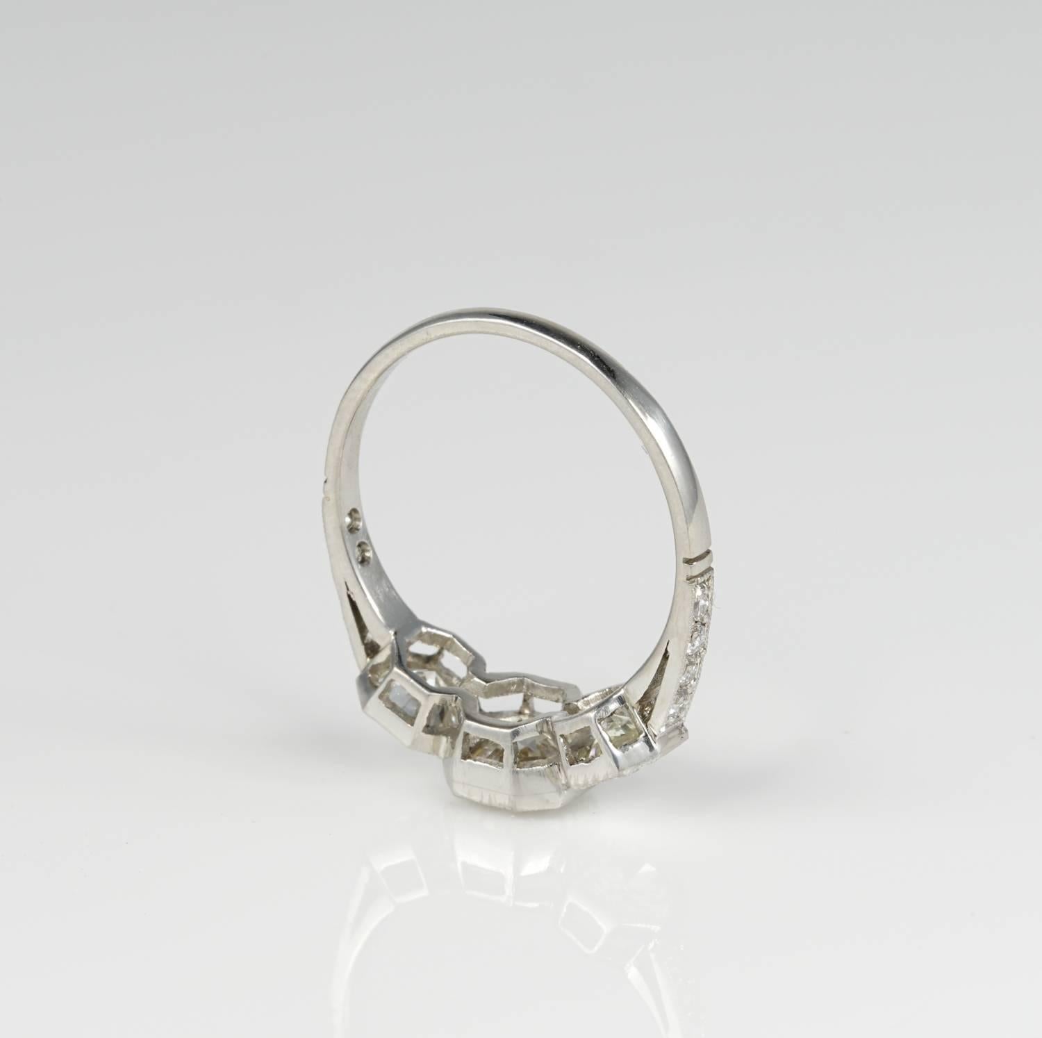 diamond trilogy ring platinum