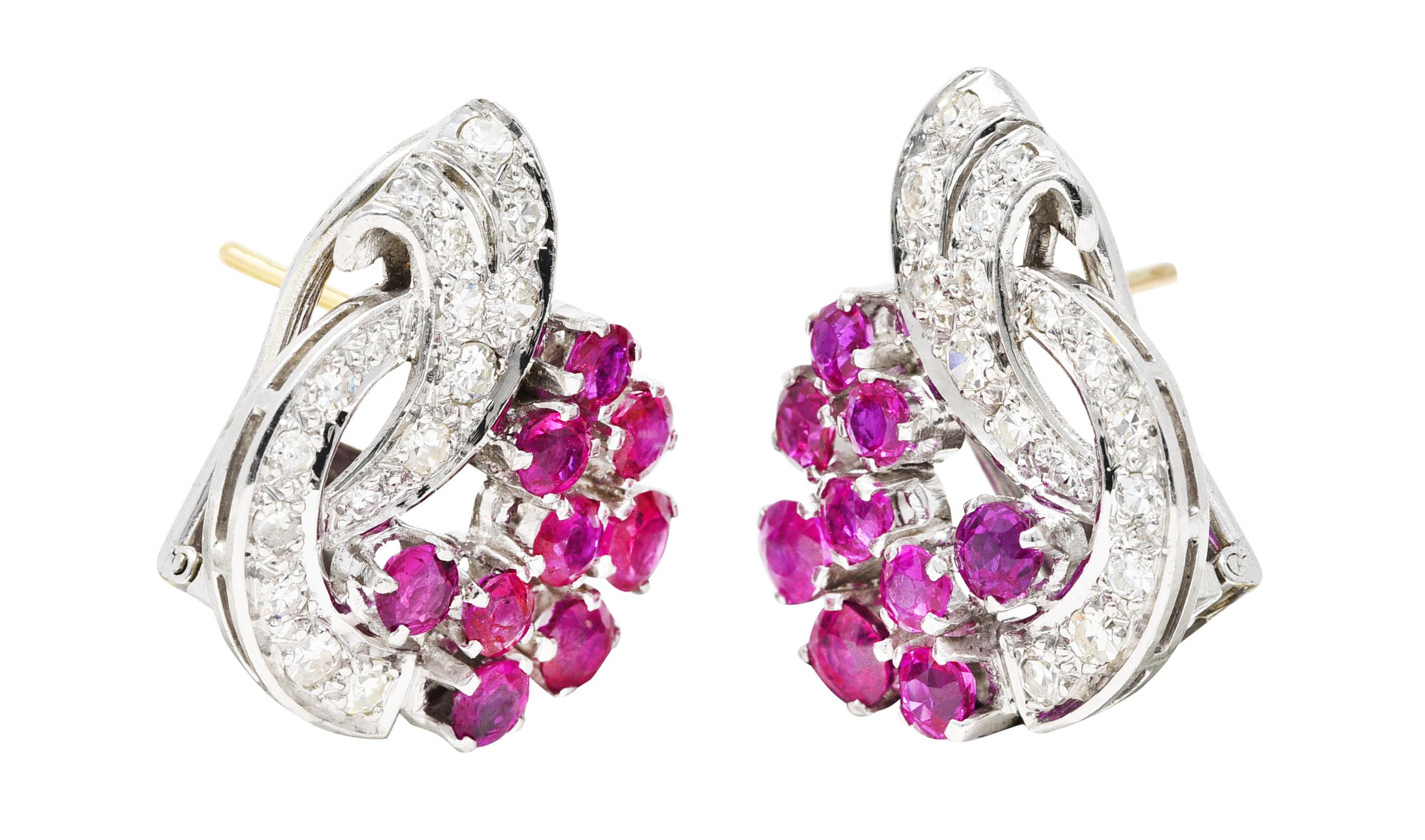 Women's or Men's Art Deco 1.70 Carats Diamond Ruby Platinum Ribbon Cluster Earrings