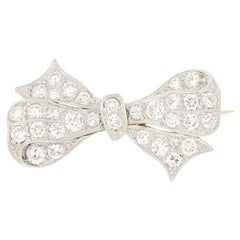Art Deco 1.70ct Diamond Bow Brooch, c.1930s