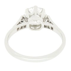 Anillo solitario de diamantes Art Déco de 1,70 ct, c.1920