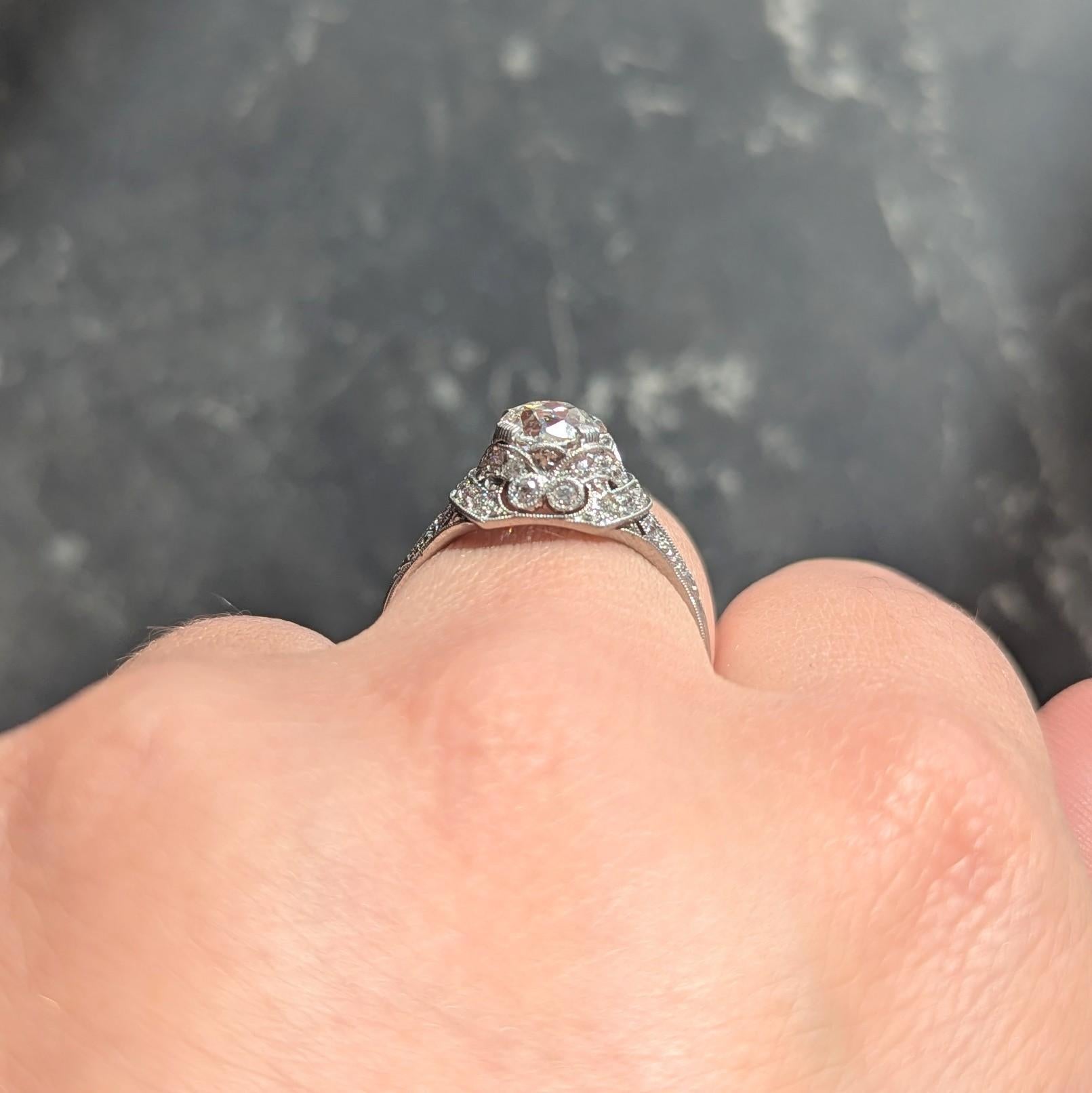 Art Deco 1.71 CTW Old Mine Cut Diamond Platinum Ribbon Vintage Verlobungsring im Angebot 8