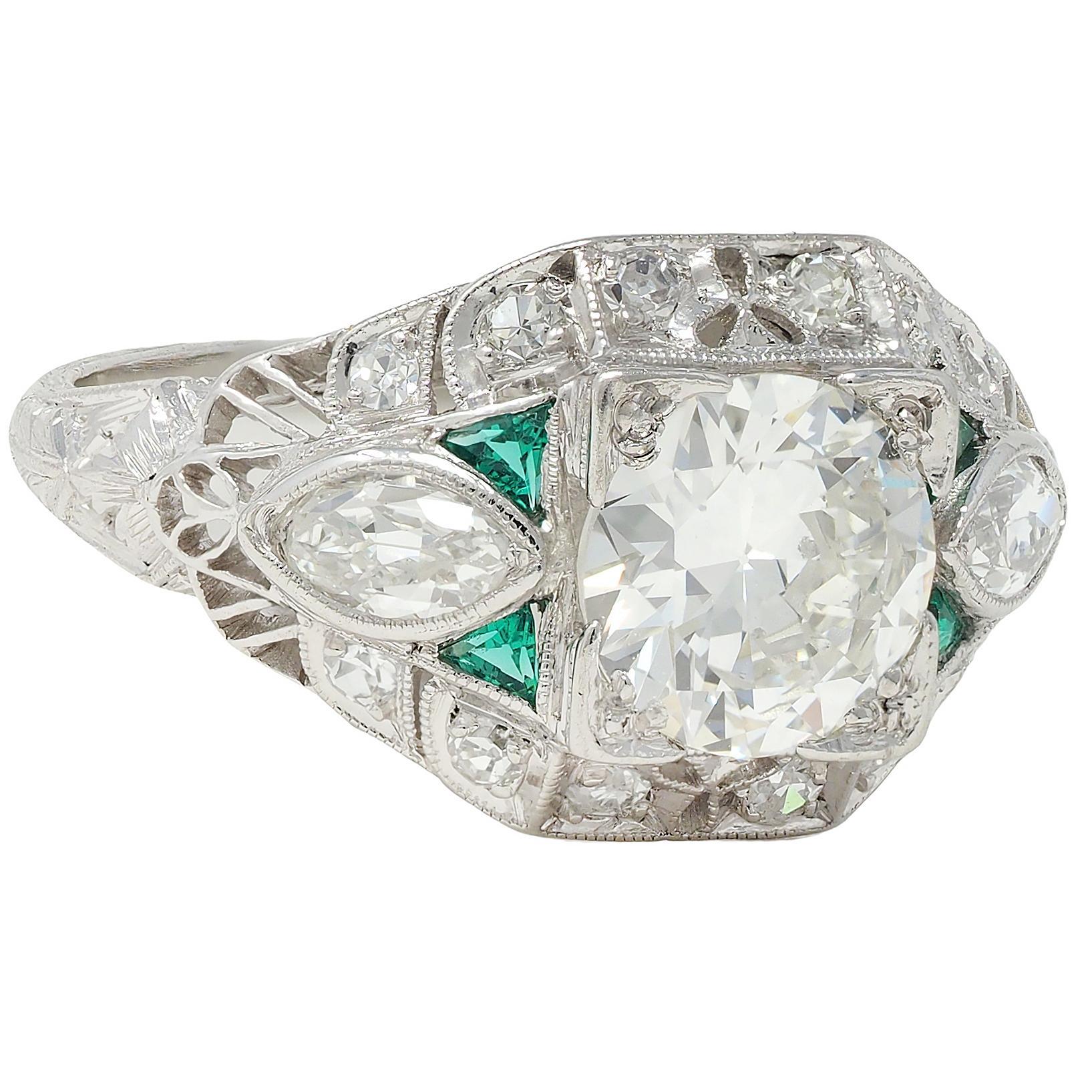 Old European Cut Art Deco 1.72 CTW Diamond Emerald Platinum Vintage Wheat Bombé Engagement Ring For Sale