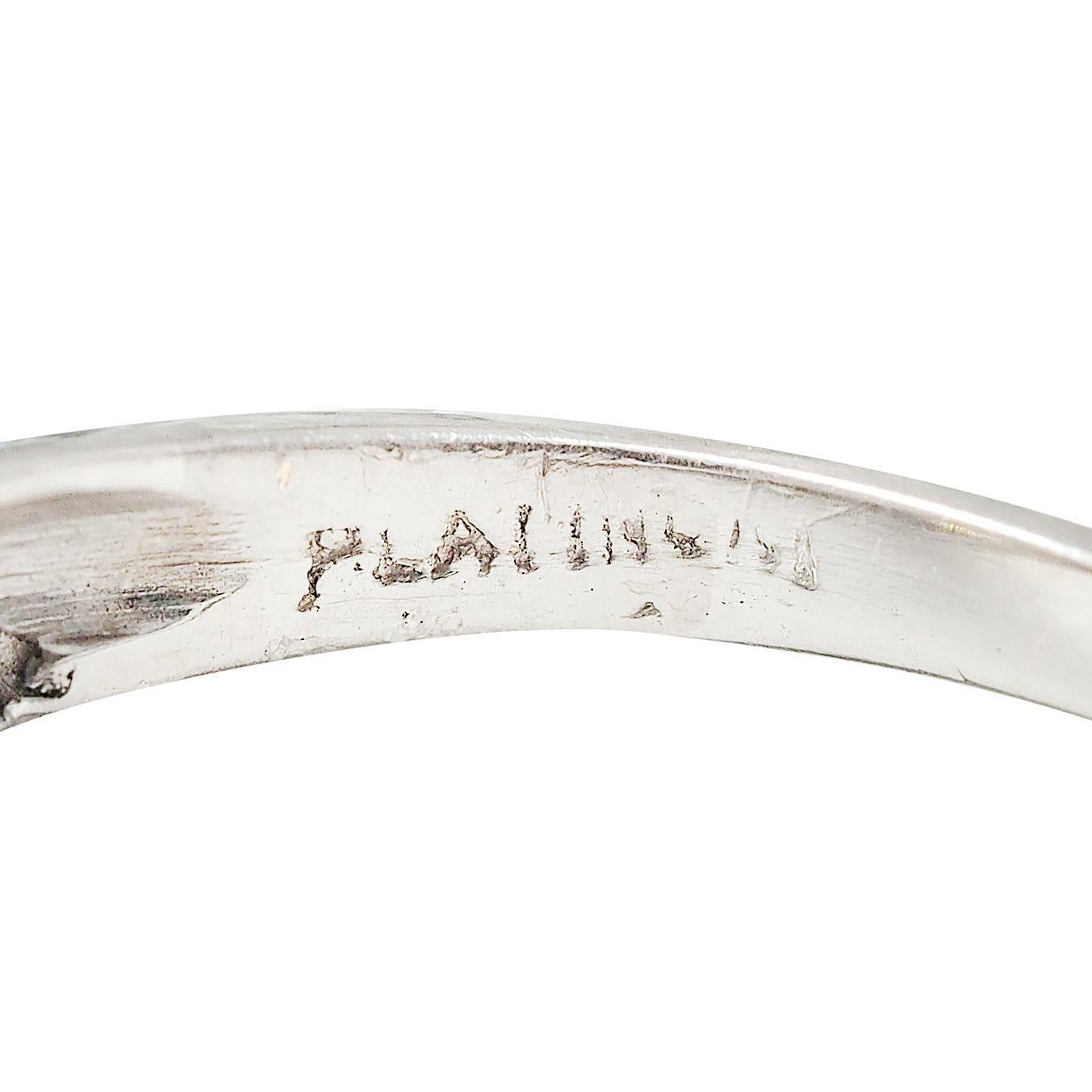 Bague de fiançailles vintage Art déco en platine avec diamant européen ancien de 1.72 carat, certifié GIA en vente 5