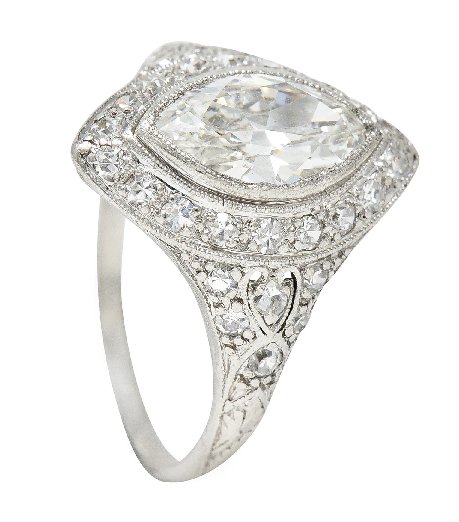 Art Deco 1.73 Carats Oval Diamond Platinum Cluster Alternative Engagement Ring 4