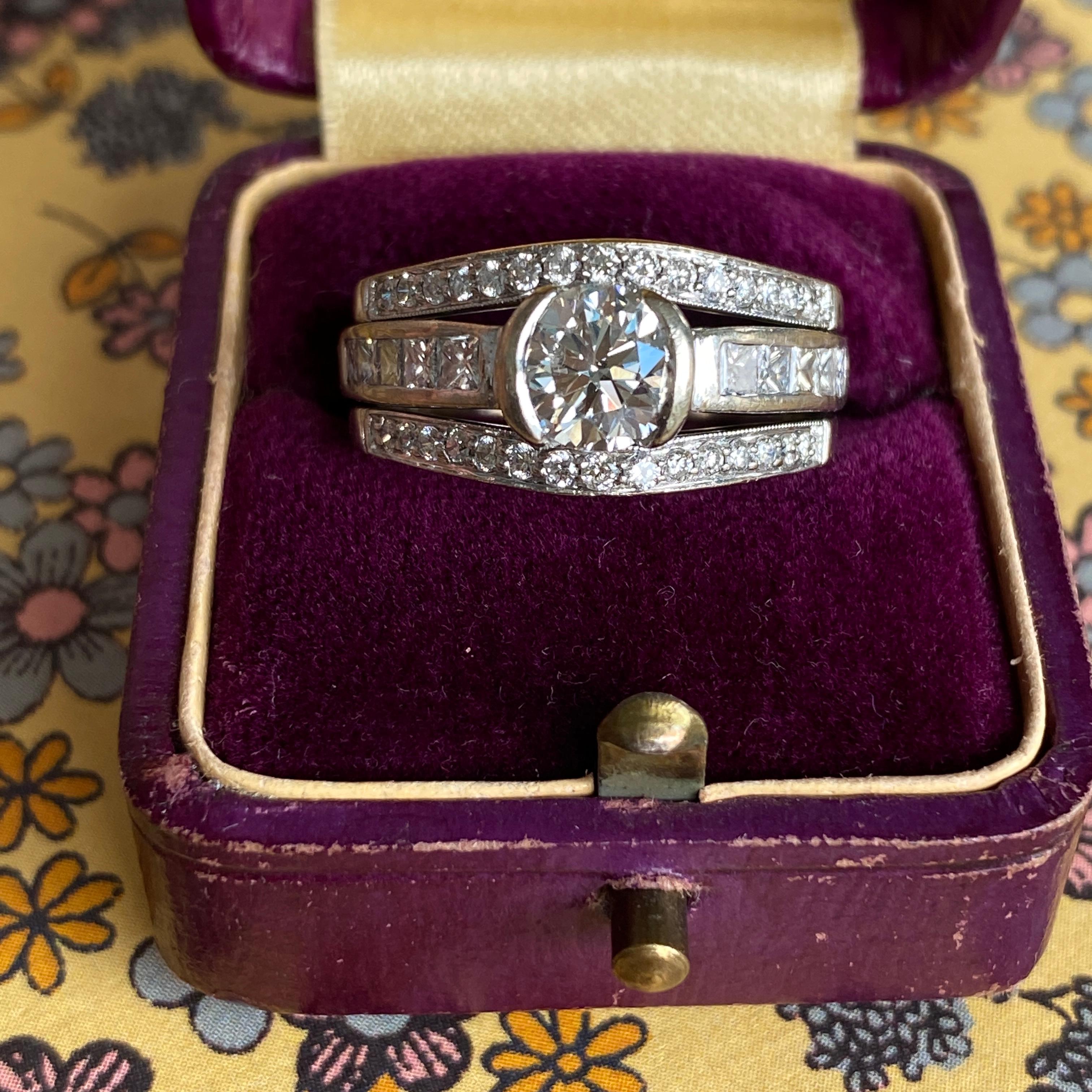 Modern Art Deco 1.74ct TW Diamond Platinum Ring For Sale