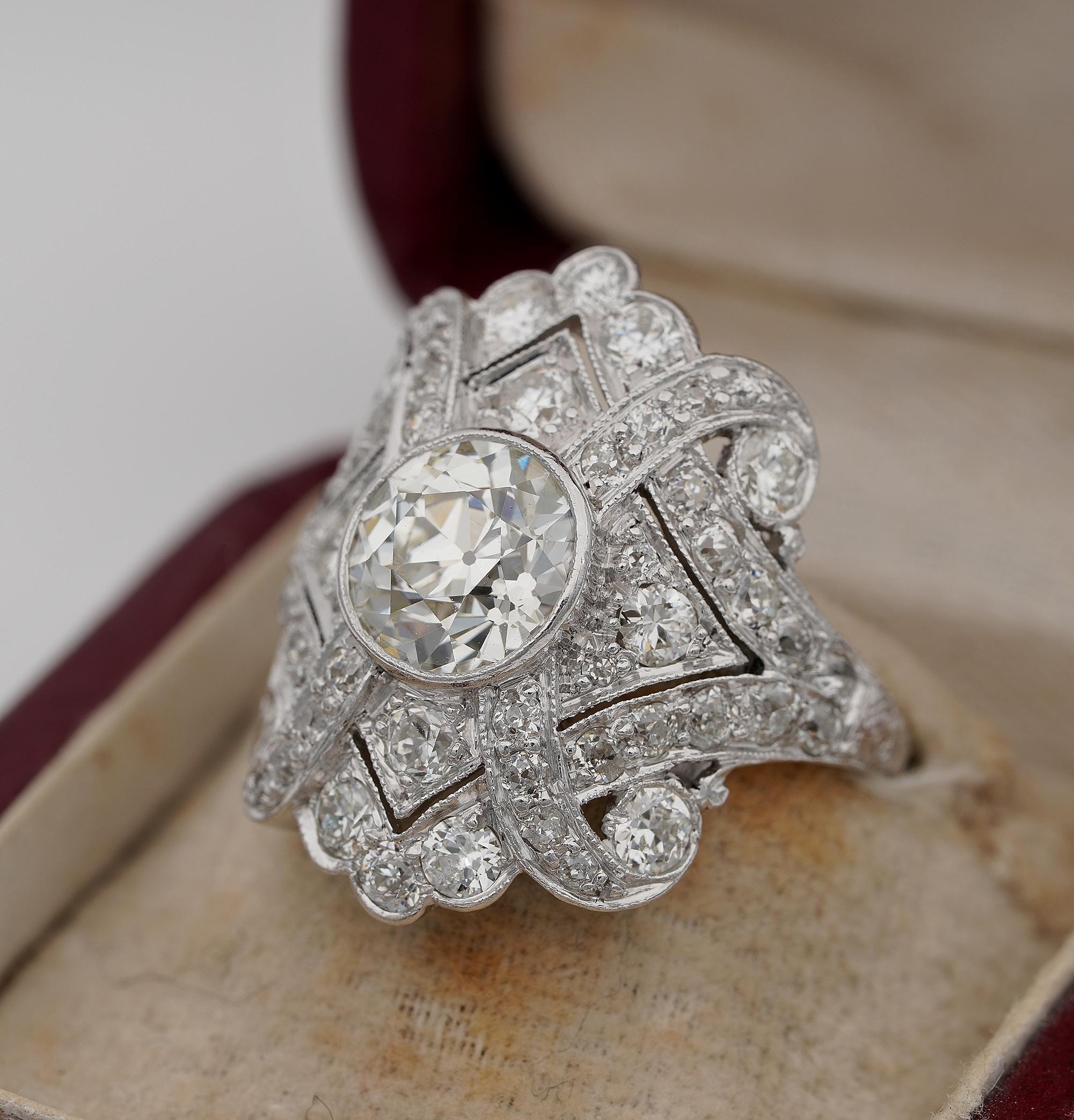 Art Deco 1.75 Ct Diamond Plus 2.20 Ct Complement Platinum Plaque Ring For Sale 1