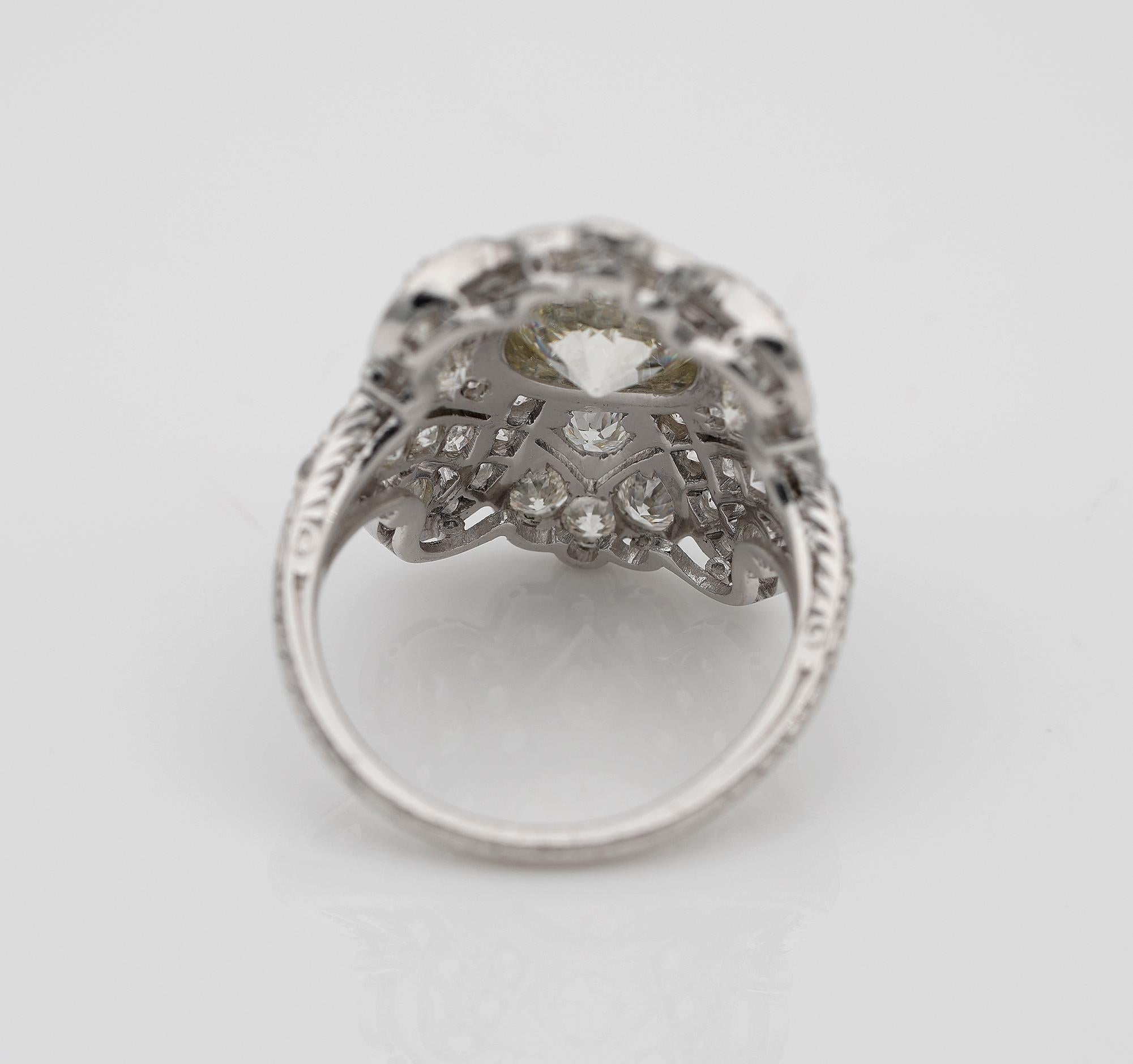 Platin-Platin-Plakette-Ring, Art déco, 1,75 Karat Diamant Plus 2,20 Karat im Angebot 3