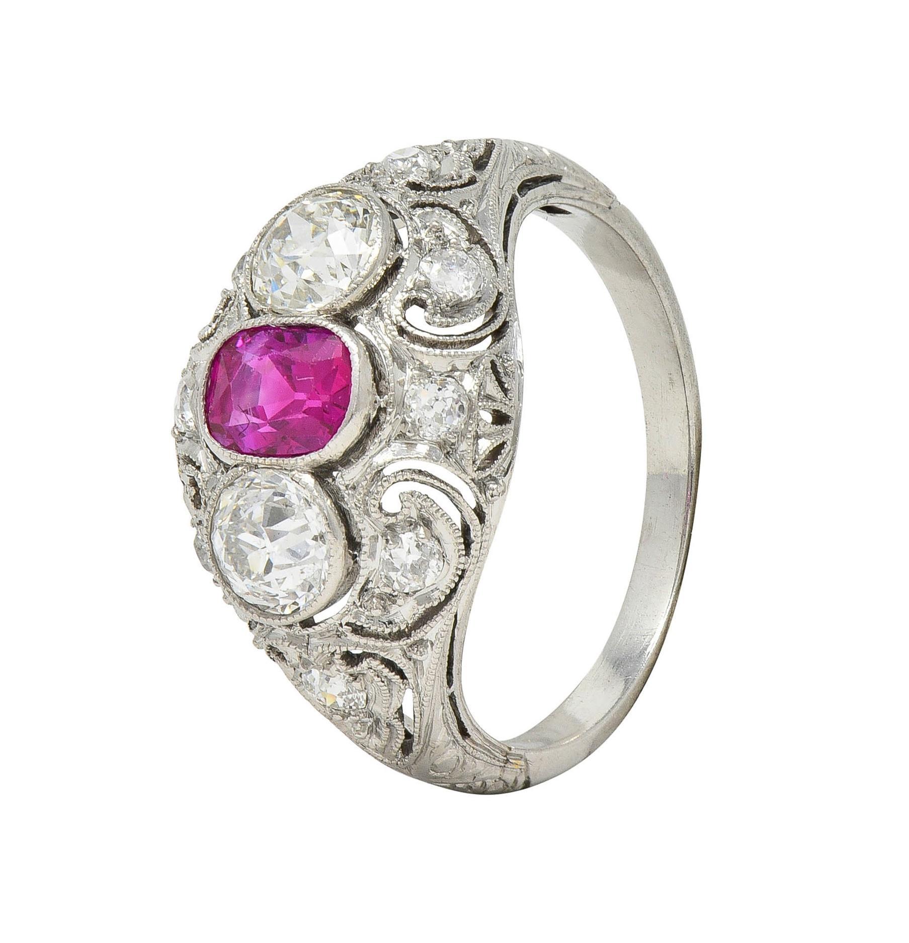 Art Decó 1,75 CTW Sin Calor Rubí de Birmania Diamante Platino Anillo Bombé Vintage GIA en venta 4