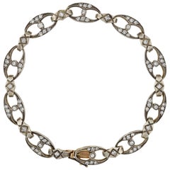 Art Deco 1.75 Total Carat Diamond Encrusted Link Bracelet