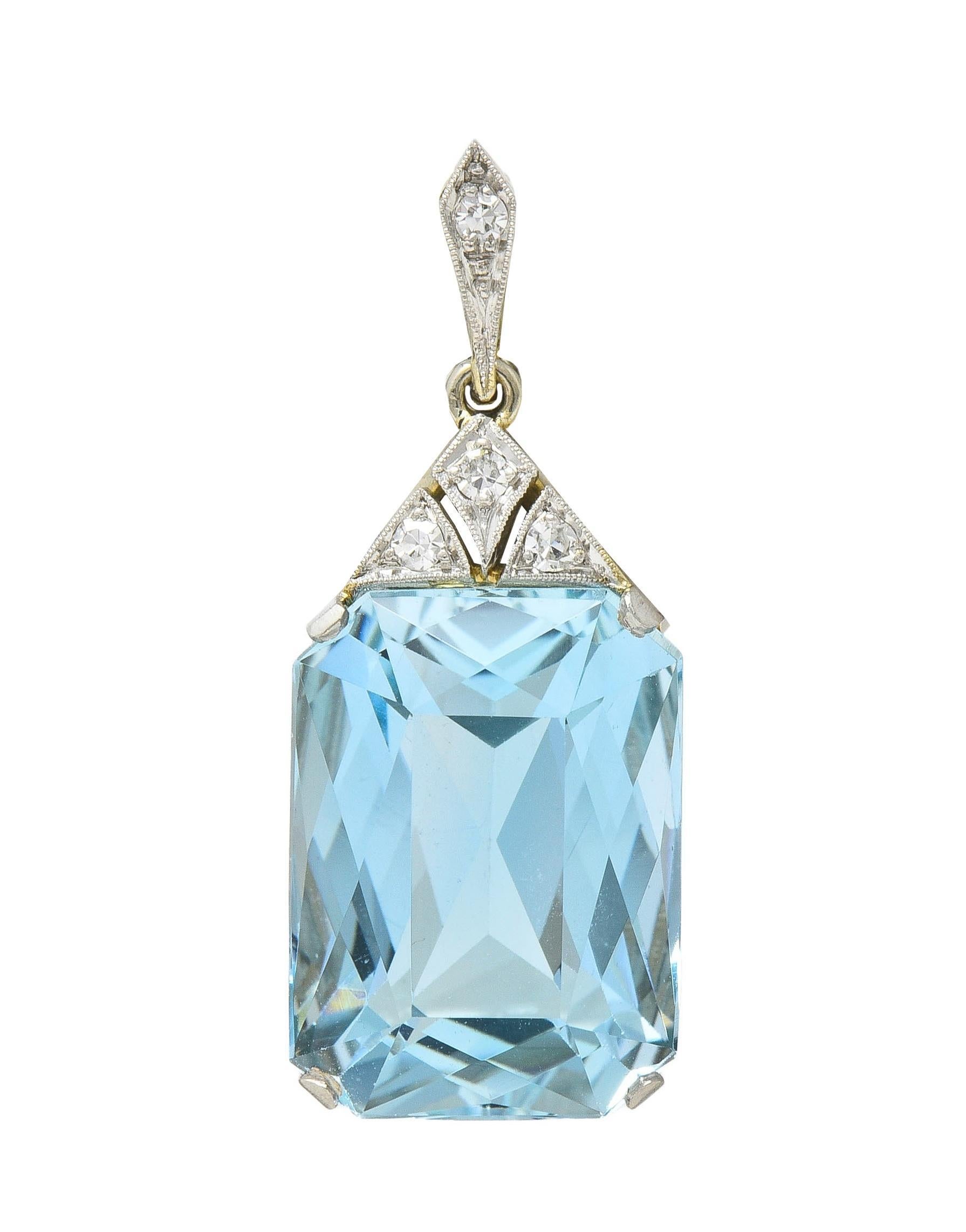 Art Deco 17.70 CTW Aquamarine Diamond Platinum 18 Karat Gold Antique Pendant For Sale 2
