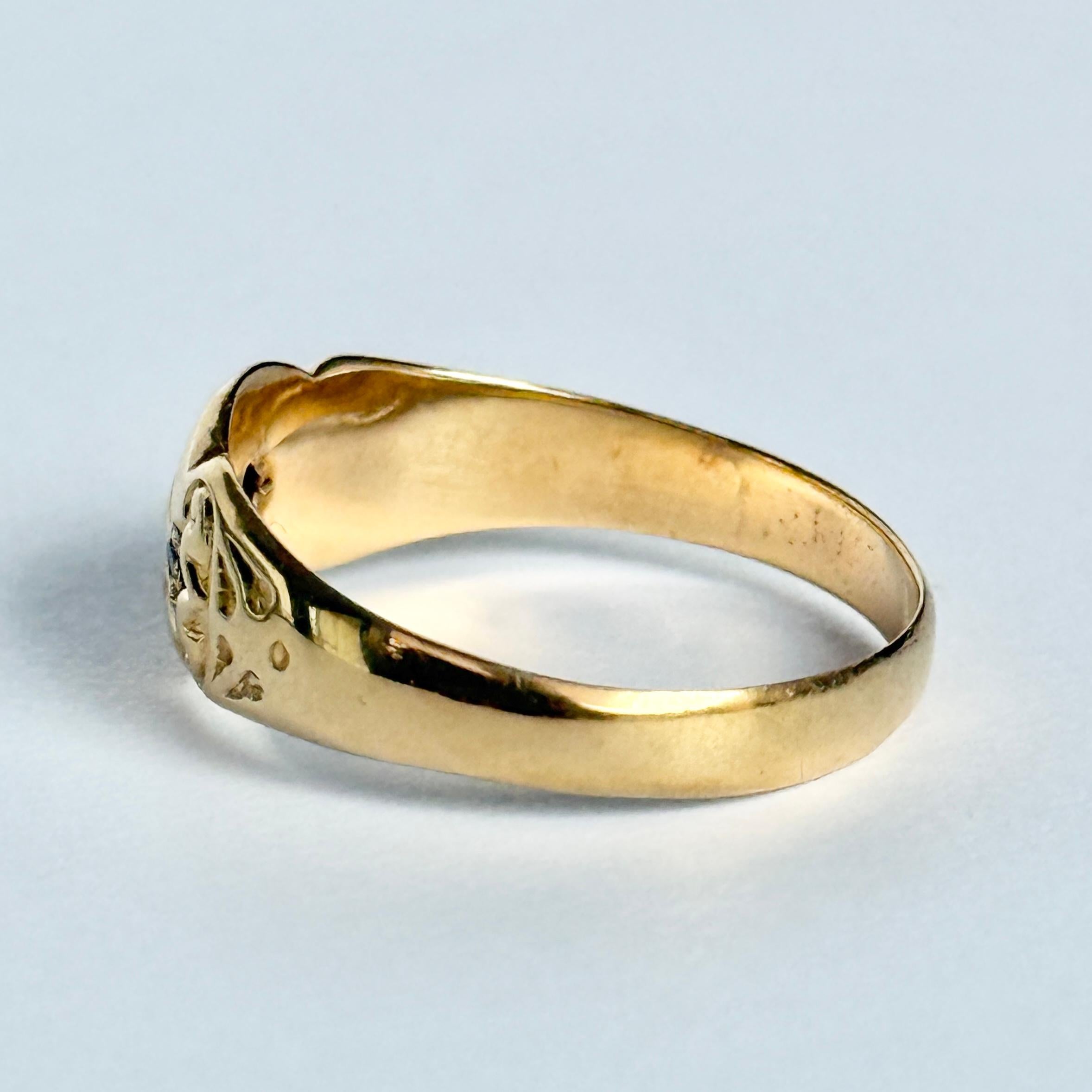 Art Deco 18 Carat Gold Diamond and Sapphire Three Stone Star Setting Ring For Sale 2