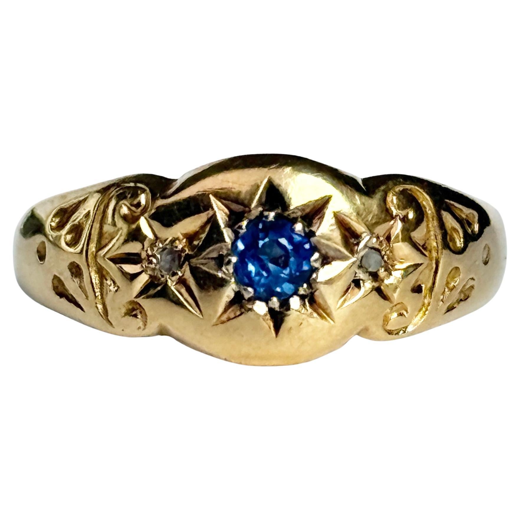 Art Deco 18 Carat Gold Diamond and Sapphire Three Stone Star Setting Ring For Sale