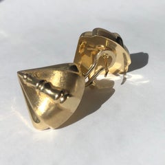 Art Deco 18 Carat Gold Stud Earrings