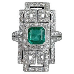 Art Deco 18 Karat Gold 1.20 Carat Emerald 0.63 Carat Diamond Cocktail Ring