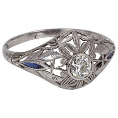 Art Deco 18 Karat Gold, Diamond and Sapphire Bombé Ring, 1930s