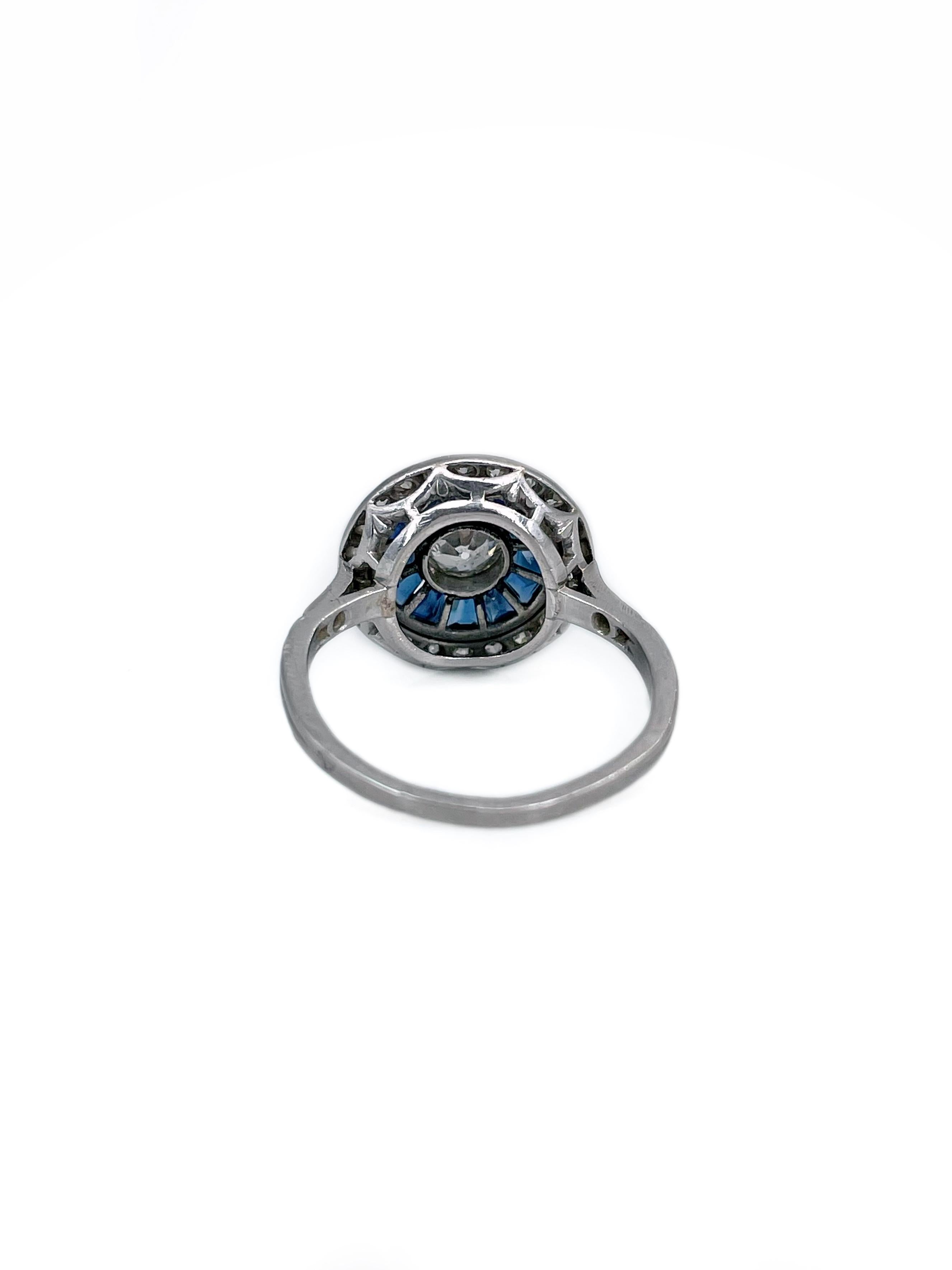 Women's or Men's Art Deco 18 Karat Gold Diamond Sapphire Target Cluster Ring