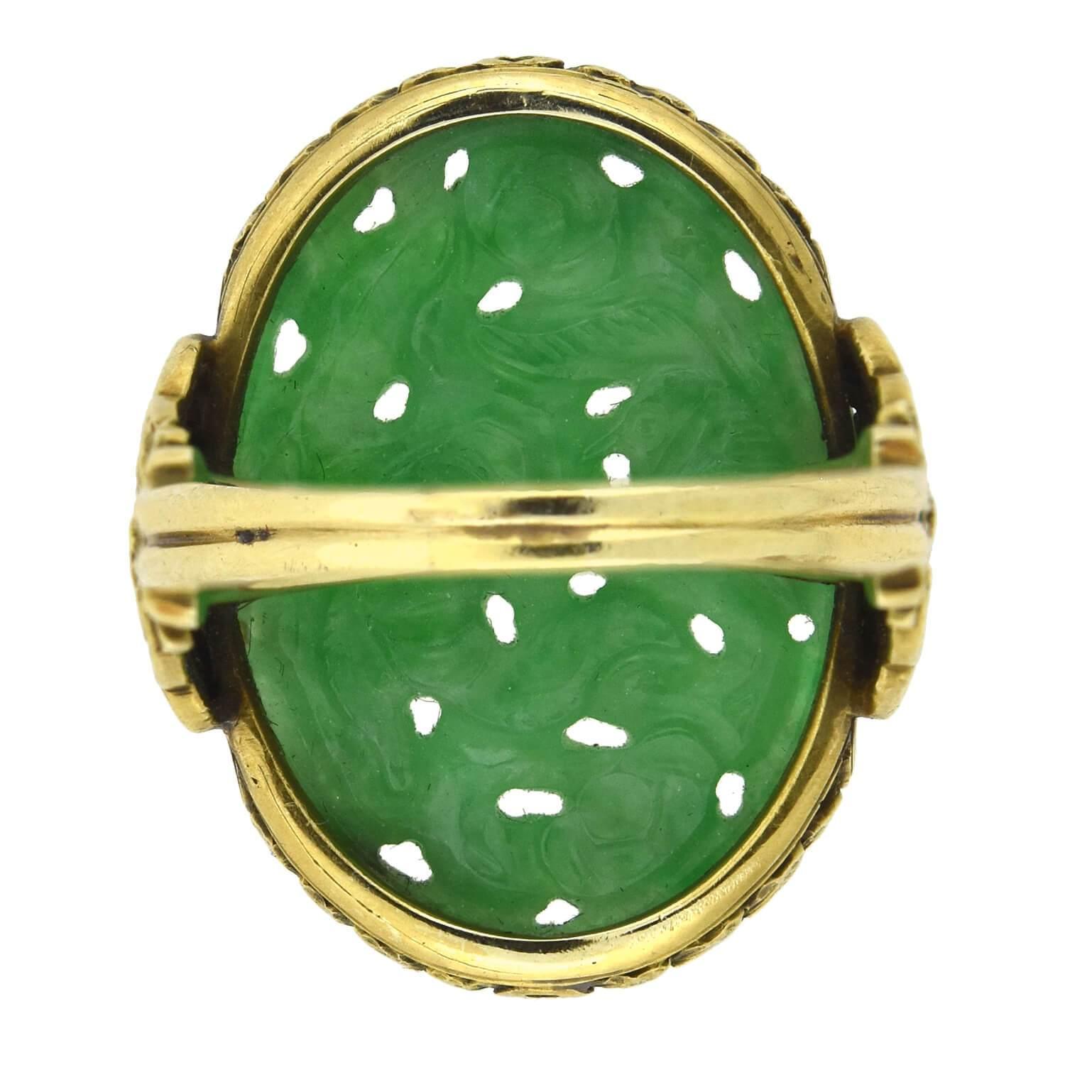 Oval Cut Art Deco 18 Karat Gold Hand Carved Natural Jadeite Floral Ring For Sale