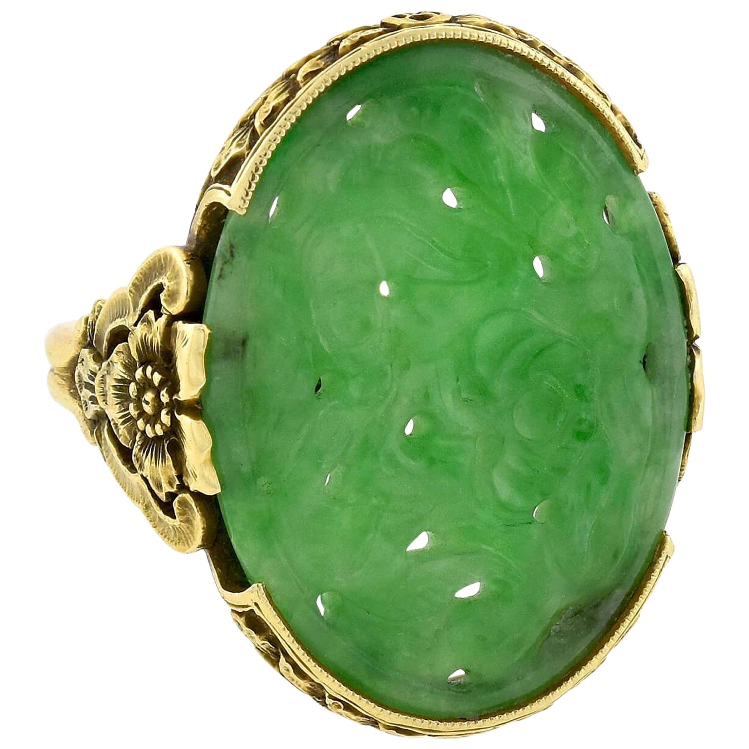 Art Deco 18 Karat Gold Handgeschnitzter natürlicher Jadeit Floral Ring