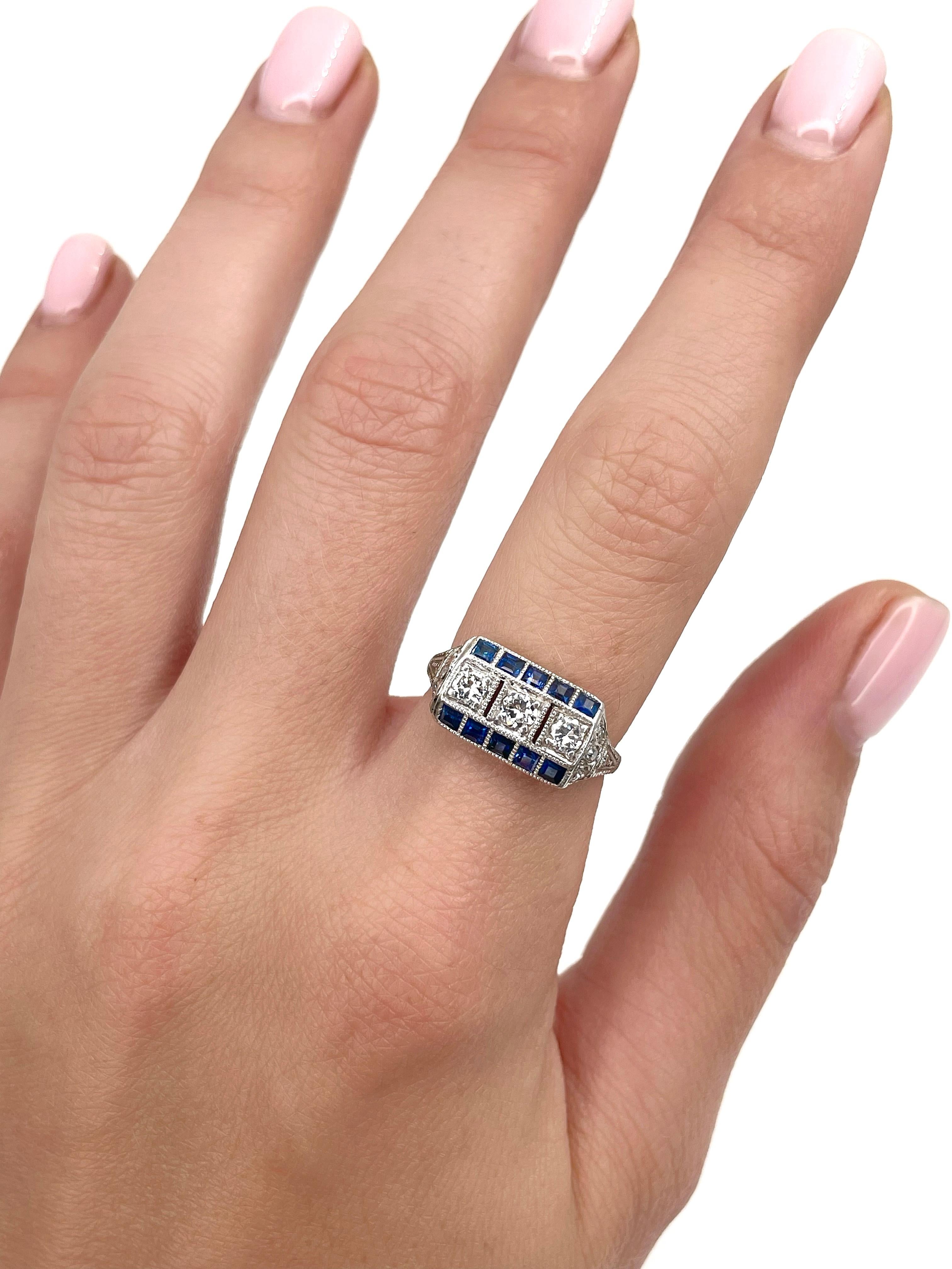 Women's or Men's Art Deco 18 Karat Gold Old Cut Diamond Sapphire Three Stone Ring