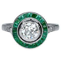 Art Deco 18 Karat White Gold 0.61 Carat Diamond Emerald Target Cluster Ring 