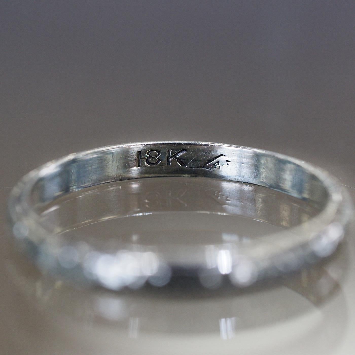 Art Deco 18 Karat White Gold Band For Sale 1