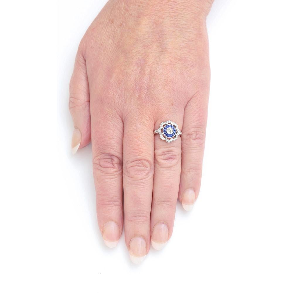 Art Deco 18 Karat White Gold Diamond and Blue Sapphire Daisy Target Ring 3