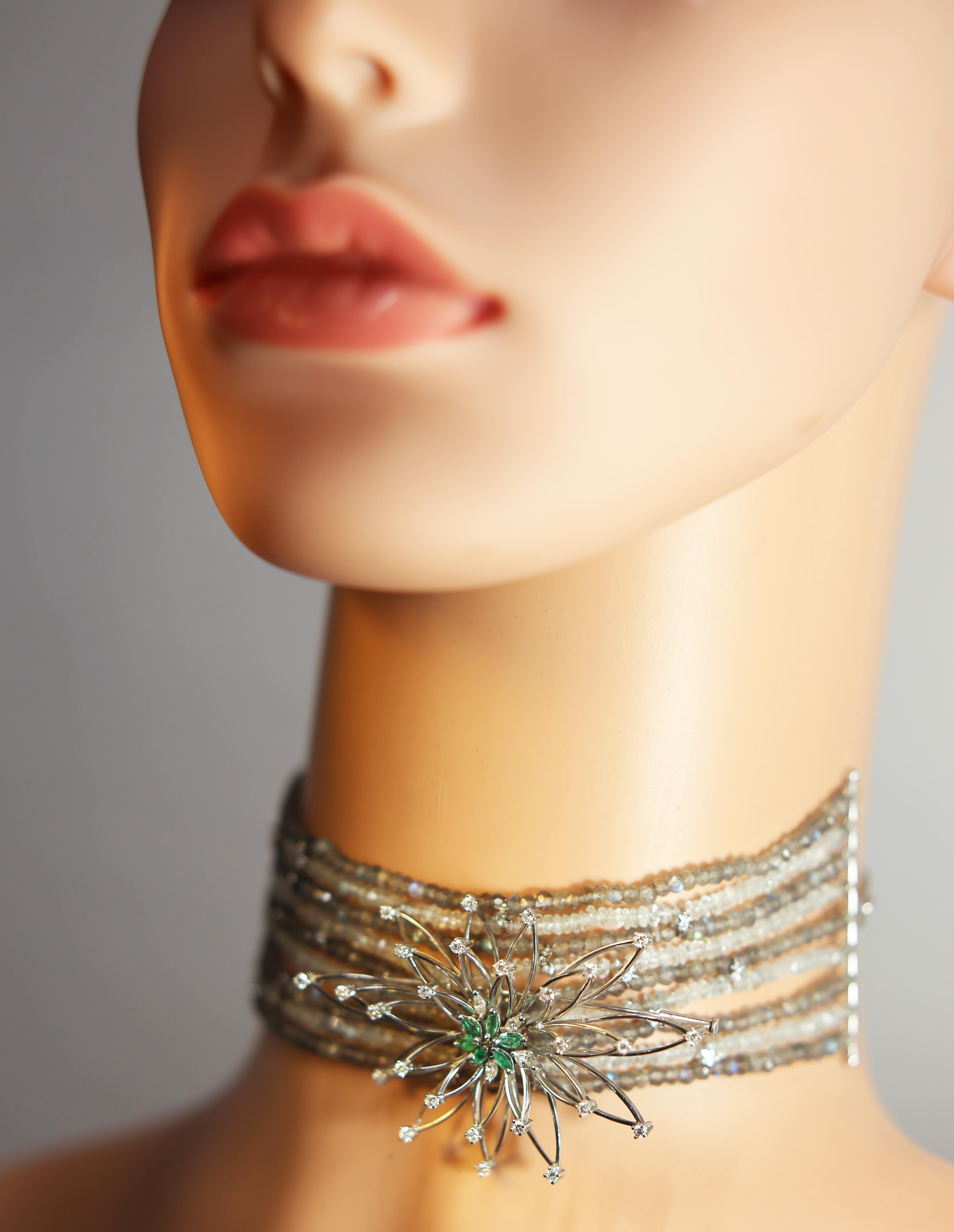 Art Deco 18 Karat White Gold Diamonds and Emerald Brooche 5